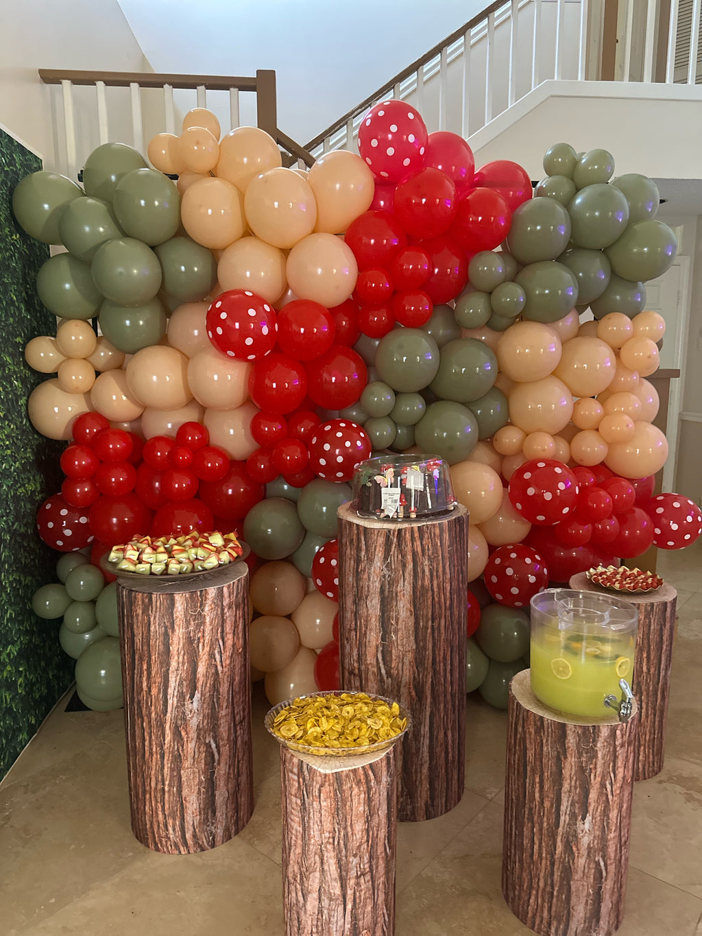 Cylindrical Cake Stand Cover